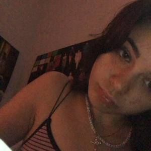 Meet your Posher, Cami